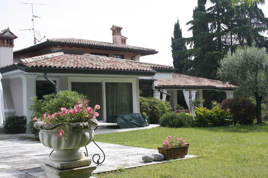 Le Margherite Appartement Manerba del Garda Buitenkant foto