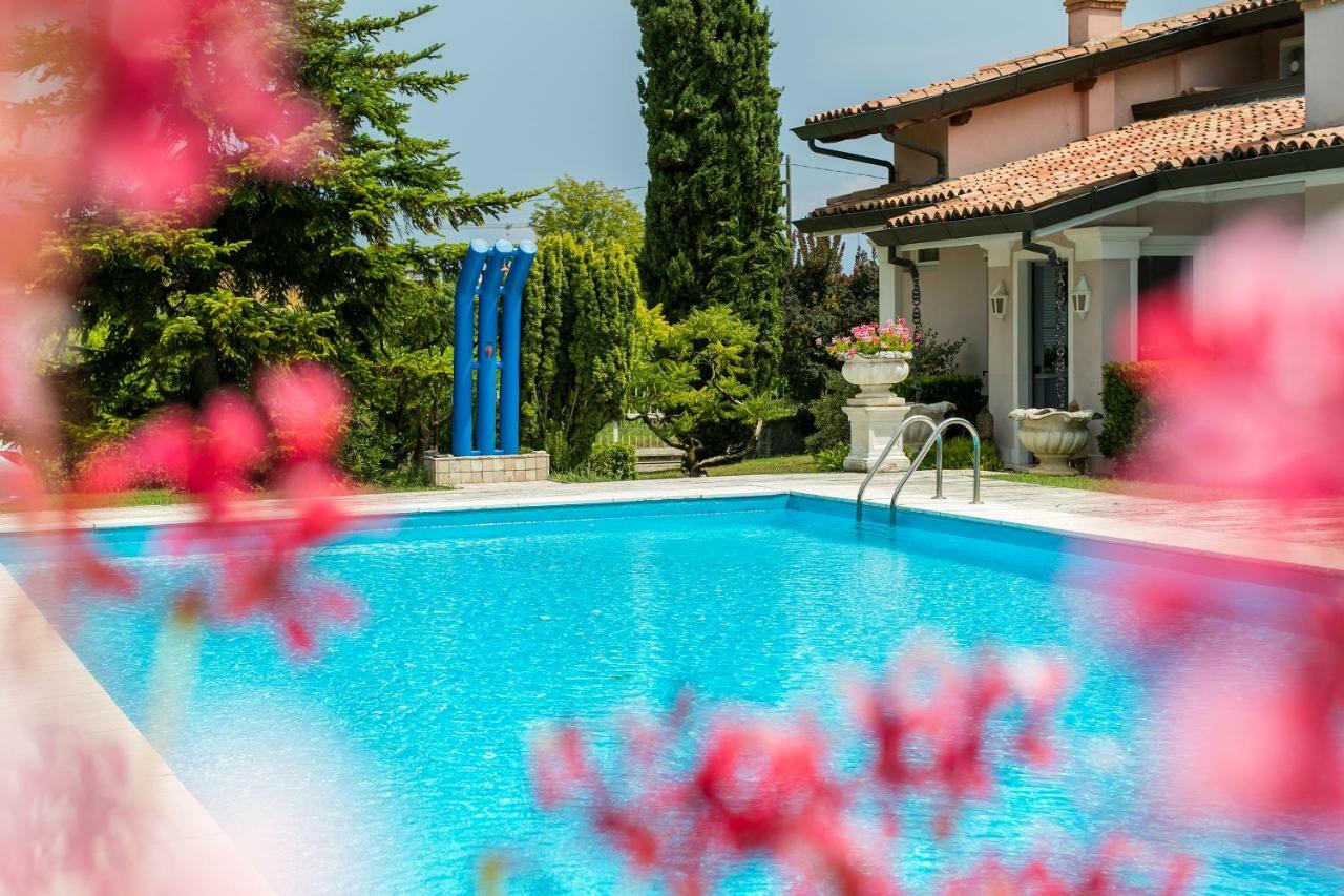 Le Margherite Appartement Manerba del Garda Buitenkant foto